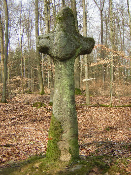 steinkreuz maulbach